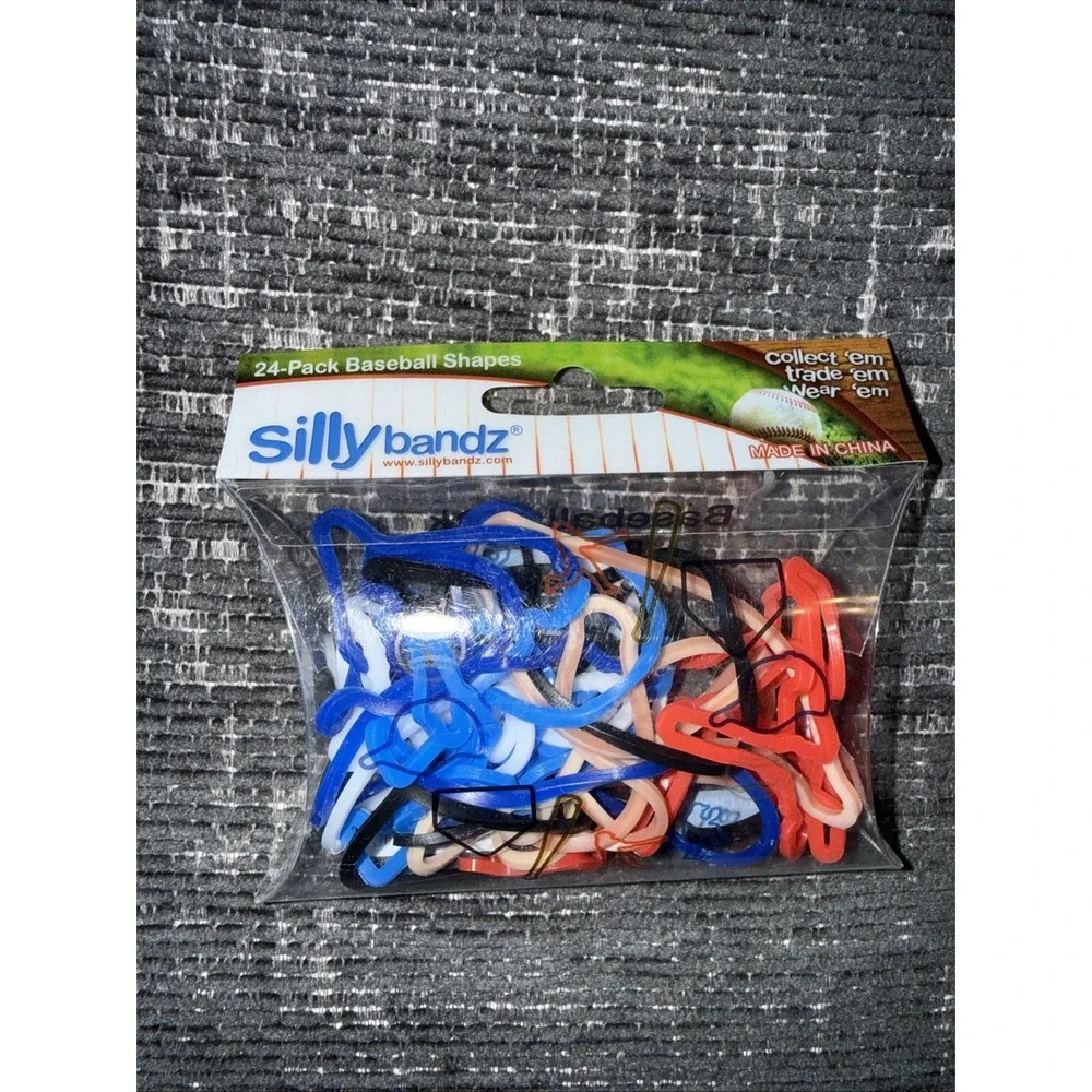Silly Bandz Elastic Bracelets Baseball Shapes 24 Pack New In Package